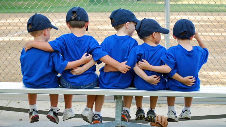 Preschool Bible Lesson "Being on God's Team" John 16:33